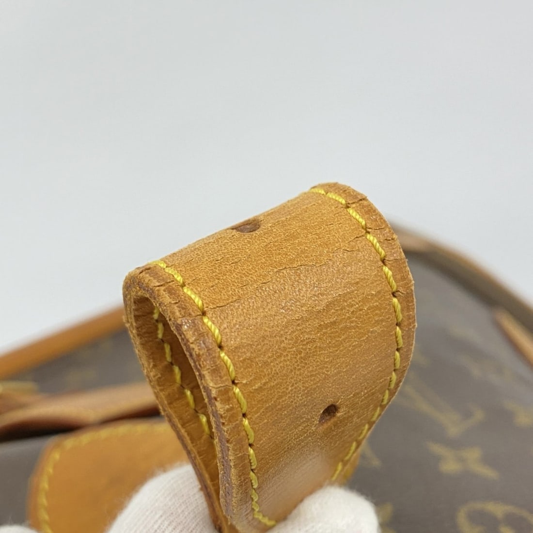 Cartier C de Cufflinks - 10