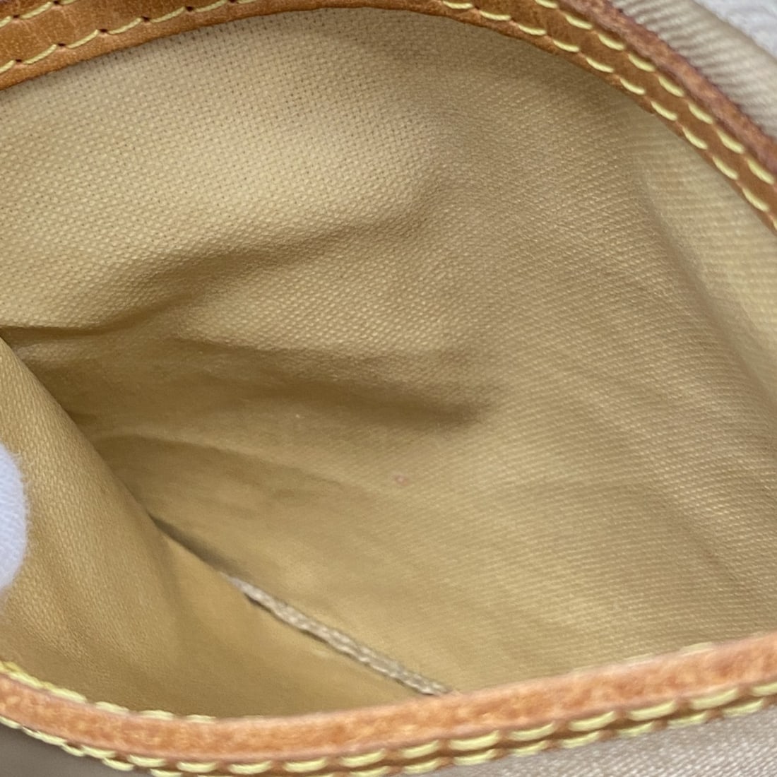 Cartier Anniversary Ring - 12