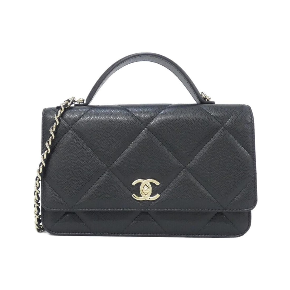 Chanel AP4931 Chain Wallet: --- Catalog ---Category: SizeSize (HxWxD): 12cm x 19cm x 4cm / 4.72'' x 7.48'' x 1.57''Category: DesignType: Chain/Shoulder walletColor: BlackGender: Women,MenMaterial: Grained Calfskin Category: Gene
