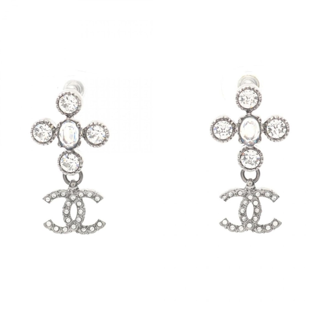 CHANEL Coco Mark Earrings with Pearl and Rhinestones, Women's, Silver Clear: --- Catalog ---Category: SizeSize (HxWxD): 32.00mm x 16.00mm / 1.26'' x 0.63''Category: DesignType: Stud earringsColor: Clear, SilverStone: Pearl, RhinestoneGender: WomenMaterial: RhinestoneCategory: