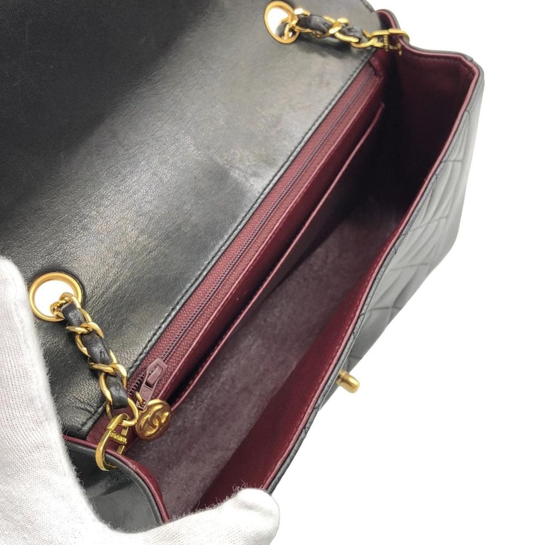 Chanel 01165 Shoulder Bag - 6