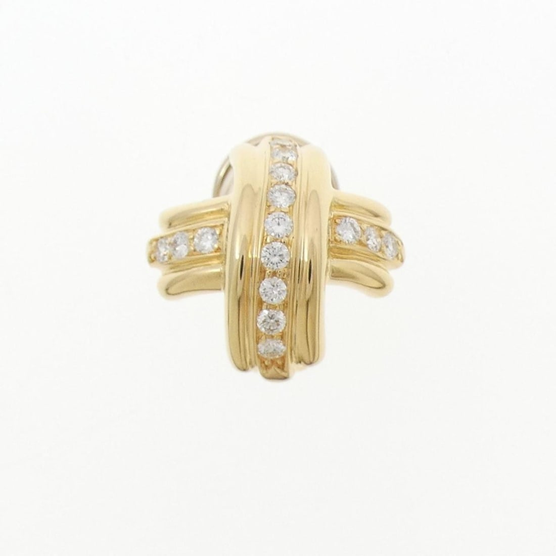 Tiffany Signature earring (single ear): --- Catalog ---Category: SizeSize (HxWxD): 16.80mm x 16.80mm / 0.66'' x 0.66''Category: DesignType: Clip earringsStone: DiamondGender: WomenMaterial: Yellow gold (18K)Single earring: YesCategory: