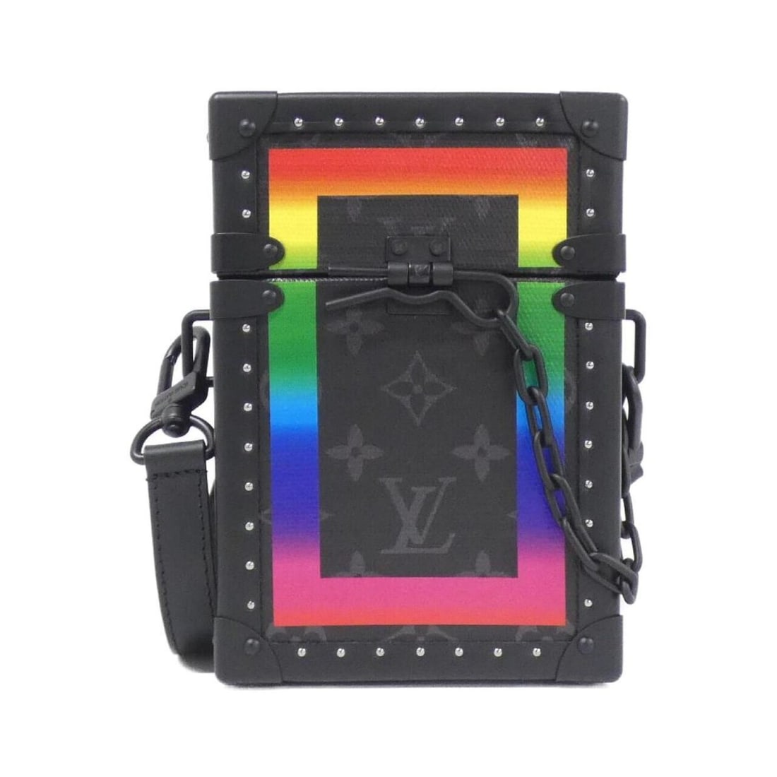 Louis Vuitton Monogram Eclipse Rainbow Trunk Case M20186 Shoulder Bag: --- Catalog ---Category: SizeSize (HxWxD): 19cm x 13cm x 6cm / 7.48'' x 5.11'' x 2.36''Category: DesignType: Shoulder bagColor: BlackGender: Men,WomenMaterial: Coated canvas Category: GeneralMPN: