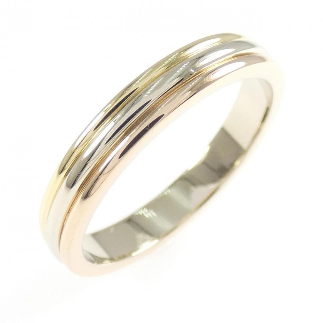 Cartier Three-Gold Wedding Ring: --- Catalog ---Category: SizeUS Size: 9Brand Size: 58Category: DesignType: Band ringGender: Women,MenMaterial: Pink gold (18K), White gold (18K), Yellow gold (18K)Category: GeneralMPN: B4004300Brand: