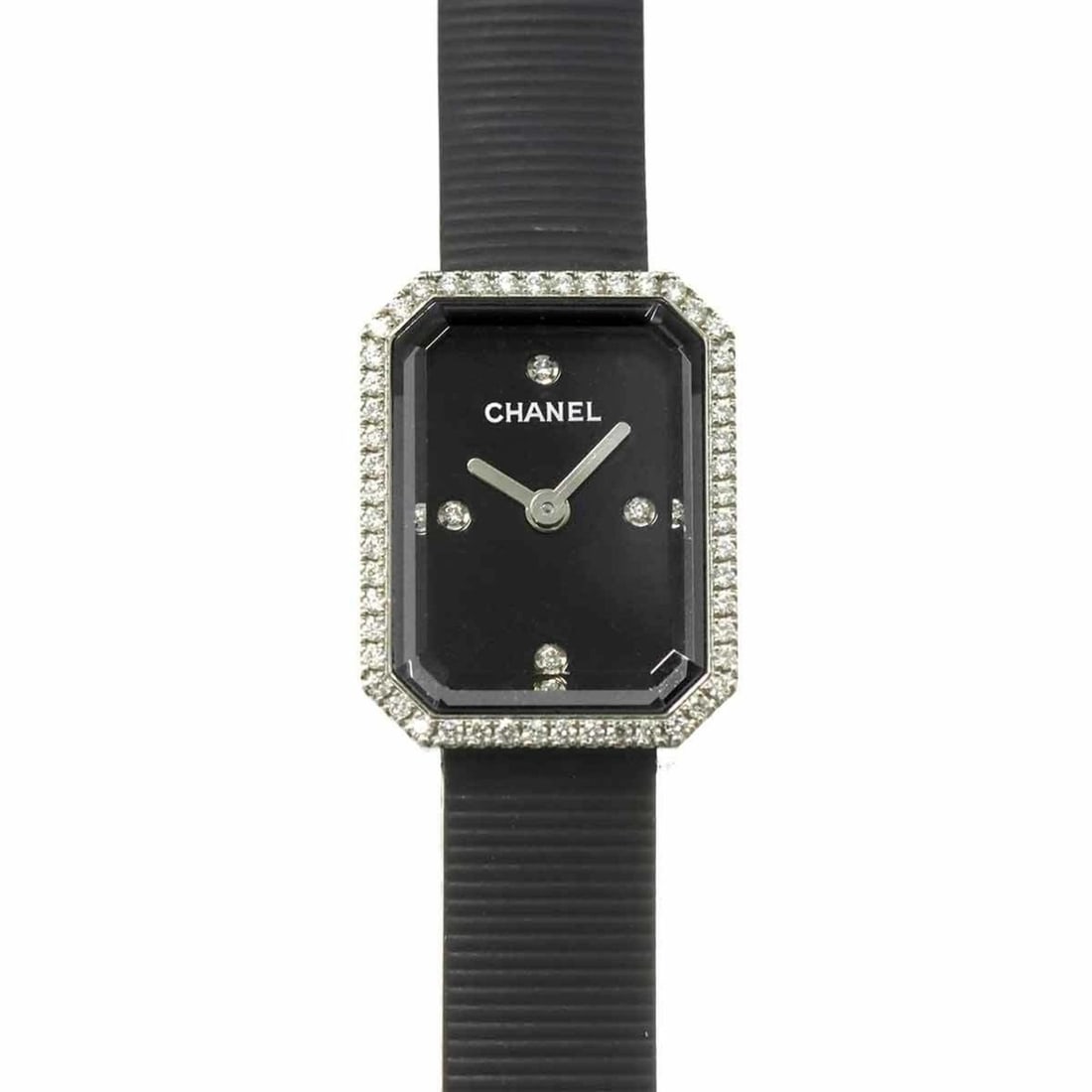 CHANEL Premiere H2434 Diamond Bezel Women's Watch with 4 Diamonds, Black Rubber Quartz Movement: --- Catalog ---Category: SizeWrist Size: 13cm - 18cm / 5.11'' - 7.08''Case Diameter: 15mm / 0.59''Category: DesignType: WristwatchGender: WomenColor (Dial): BlackMaterial (Band): Rubber, Stainless ste
