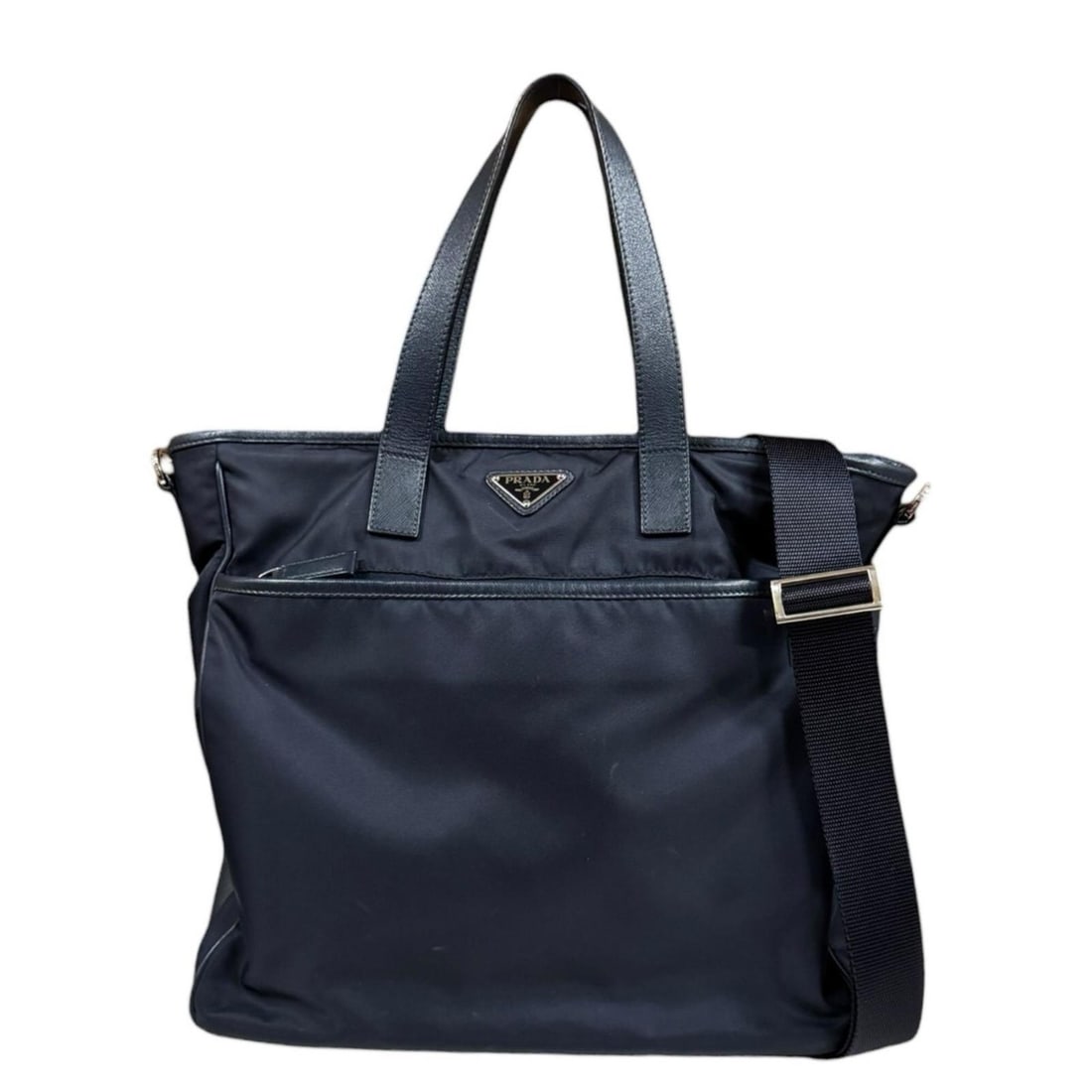 Prada Nylon Shoulder Bag 2VG033 Navy Men's PRADA Pre-owned 2-Way: --- Catalog ---Category: SizeWeight: 1kg / 2.2lb.Size (HxWxD): 32cm x 34cm x 13cm / 12.59'' x 13.38'' x 5.11''Strap Length: 80cm - 133cm / 31.49'' - 52.36''Handle Length: 38cm / 14.96''Category: Desig