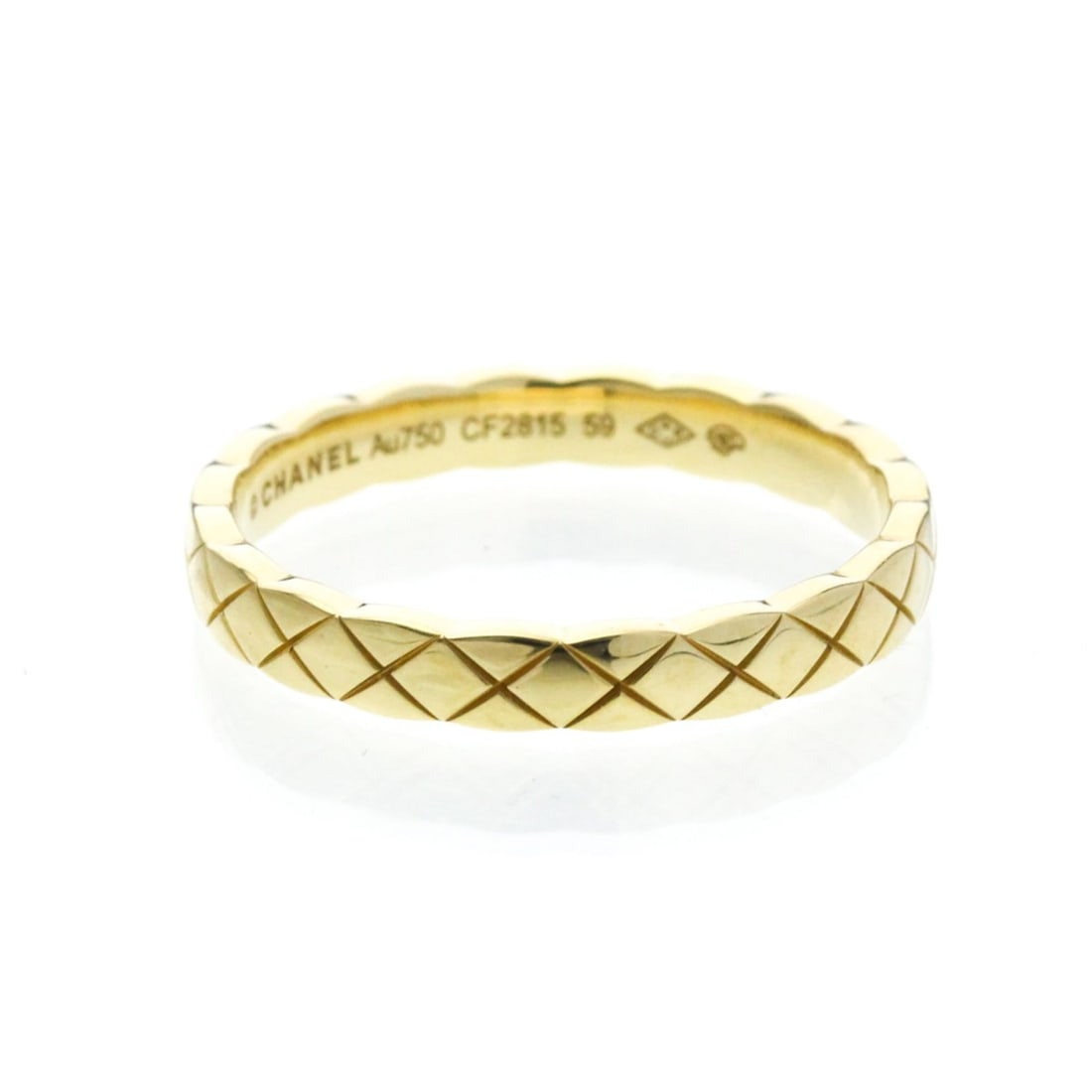 Chanel Coco Crush Ring Mini Model Yellow Gold (18K) Fashion No Stone Band Ring Gold: --- Catalog ---Category: SizeWidth: 3.2mm / 0.13''Weight: 4.3g / 0.15oz.JP Size: 19US Size: 8 3/4Brand Size: 59Category: DesignType: Band ringColor: GoldMetal: GoldStone: No StoneStyle: FashionGender: