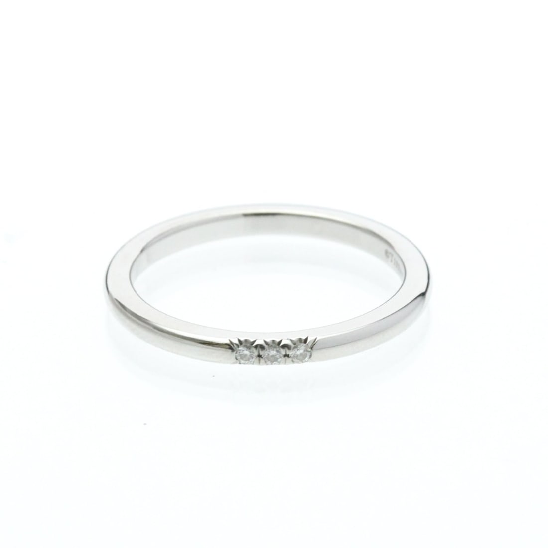 Tiffany Forever Ring 3P Diamond Platinum Fashion Diamond Band Ring Silver: --- Catalog ---Category: SizeWidth: 1.8mm / 0.07''Weight: 3.4g / 0.11oz.JP Size: 11US Size: 6Category: DesignType: Band ringColor: SilverMetal: PlatinumStone: DiamondStyle: FashionGender: Men,WomenMat