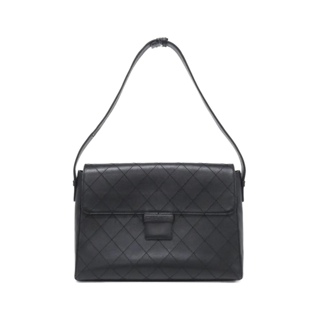 Chanel shoulder bag: --- Catalog ---Category: SizeSize (HxWxD): 21cm x 30cm x 11cm / 8.26'' x 11.81'' x 4.33''Category: DesignType: Shoulder bagColor: BlackGender: WomenMaterial: Leather Leather/Fur Type: