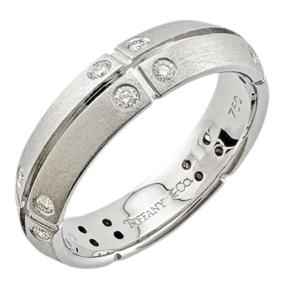 Pre-owned Tiffany Streamerica Ring, 18k gold with diamonds, for women, TIFFANY & Co.: --- Catalog ---Category: SizeWidth: 5mm / 0.2''Weight: 6.1g / 0.21oz.JP Size: 14US Size: 7Category: DesignType: Band ringStone: DiamondGender: WomenHandmade: YesMaterial: White gold (18K)Category: Gen