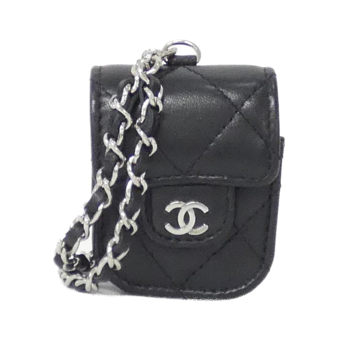 Chanel Timeless Classic Line AP1647 AirPods Case: --- Catalog ---Category: SizeSize (HxWxD): 7cm x 5cm x 3cm / 2.75'' x 1.96'' x 1.18''Category: DesignType: Phone walletColor: BlackGender: Women,MenMaterial: Leather Leather/Fur Type: LambskinCategory