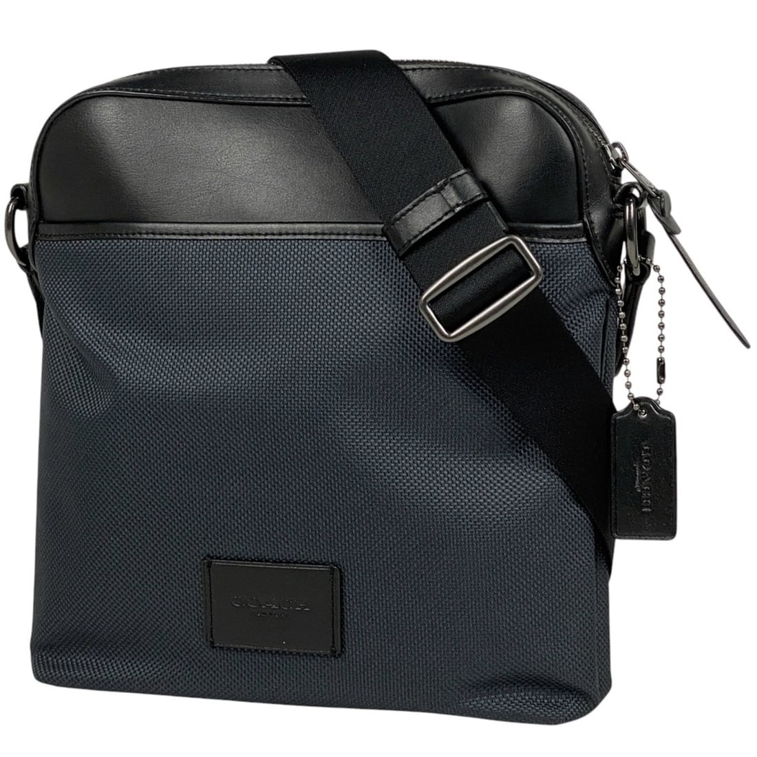 Coach Logo Shoulder Bag, Crossbody Nylon, Navy/Black, F37609, Men's: --- Catalog ---Category: SizeSize (HxWxD): 28cm x 24cm x 5.5cm / 11.02'' x 9.44'' x 2.16''Category: DesignType: Shoulder bagColor: Navy blackGender: MenMaterial: Nylon Category: GeneralBrand: Coach---