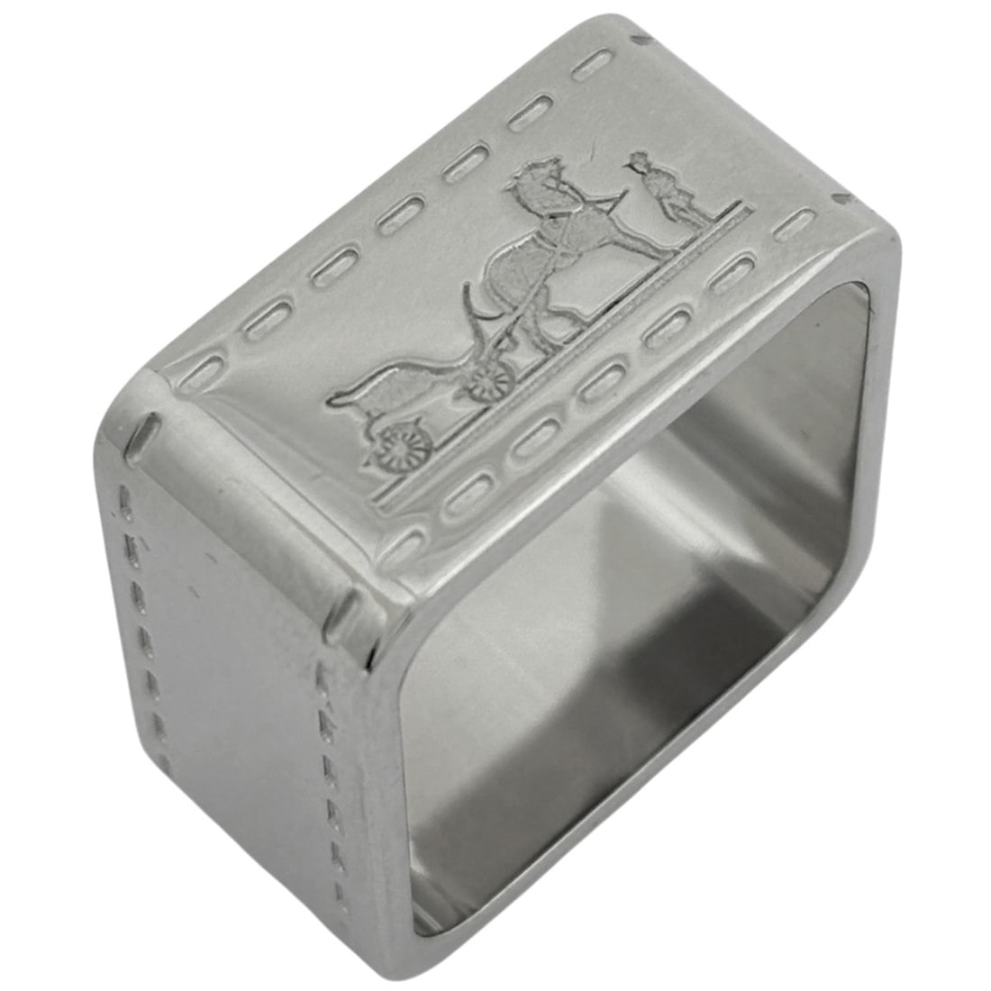 Hermes Bordeaux scarf ring, metal, silver, for women.: --- Catalog ---Category: DesignType: Scarf ringColor: SilverGender: WomenMaterial: Metal Category: GeneralBrand: HermesCategory: Physical PropertiesSize (HxWxD): 2cm x 2cm / 0.78'' x 0.78''--- Item Li