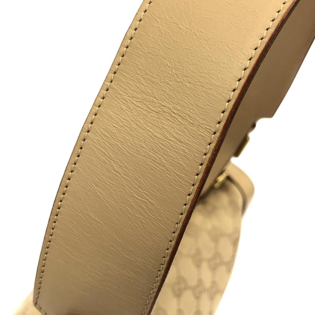 Gucci 92706 Shoulder Bag - 5