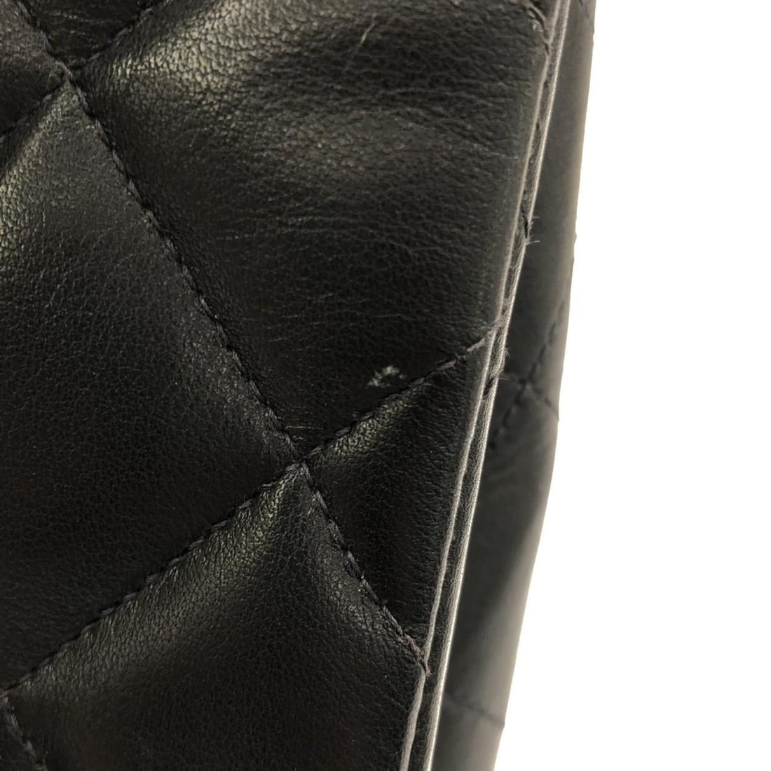 Chanel 01094 Shoulder Bag - 5