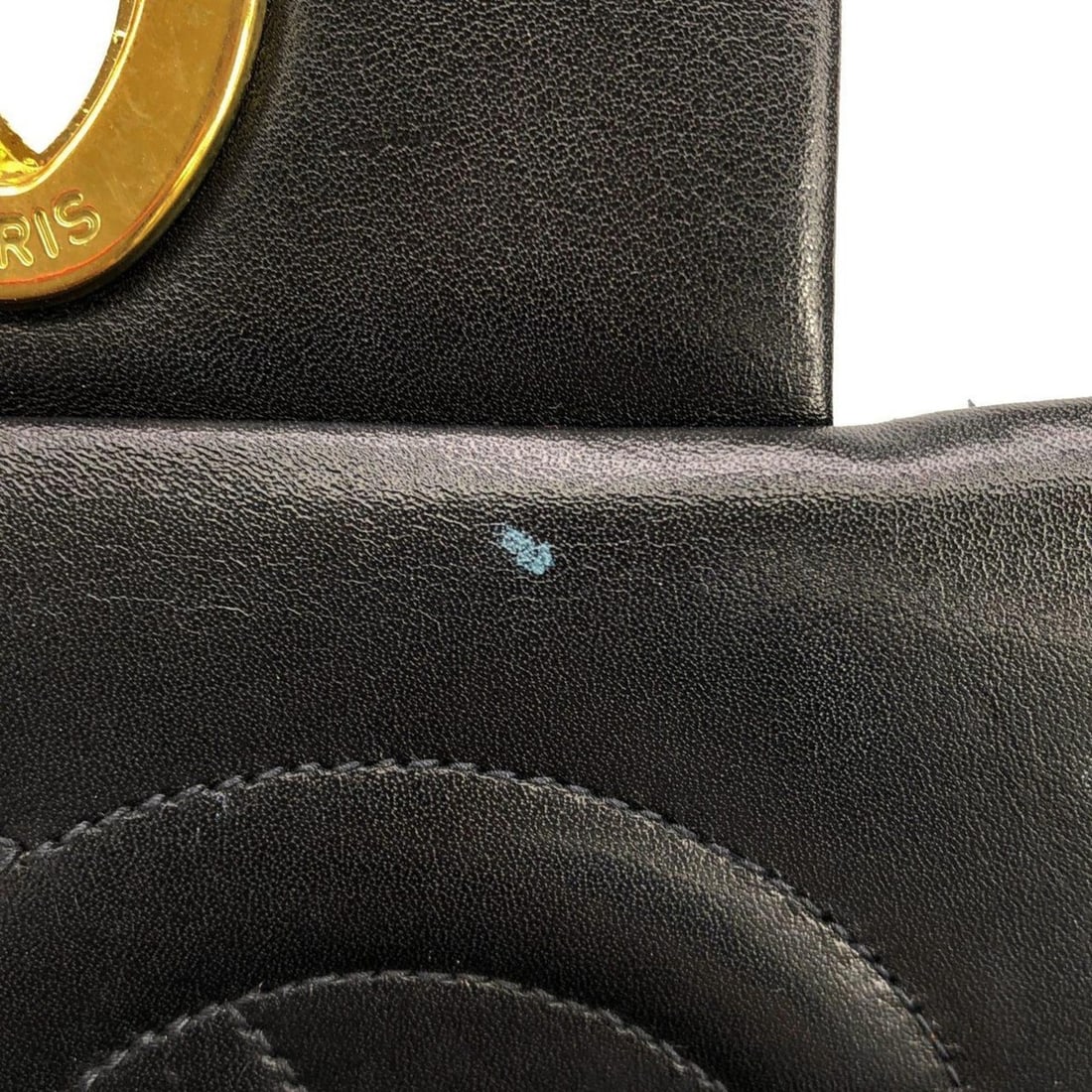 Chanel 01094 Shoulder Bag - 8