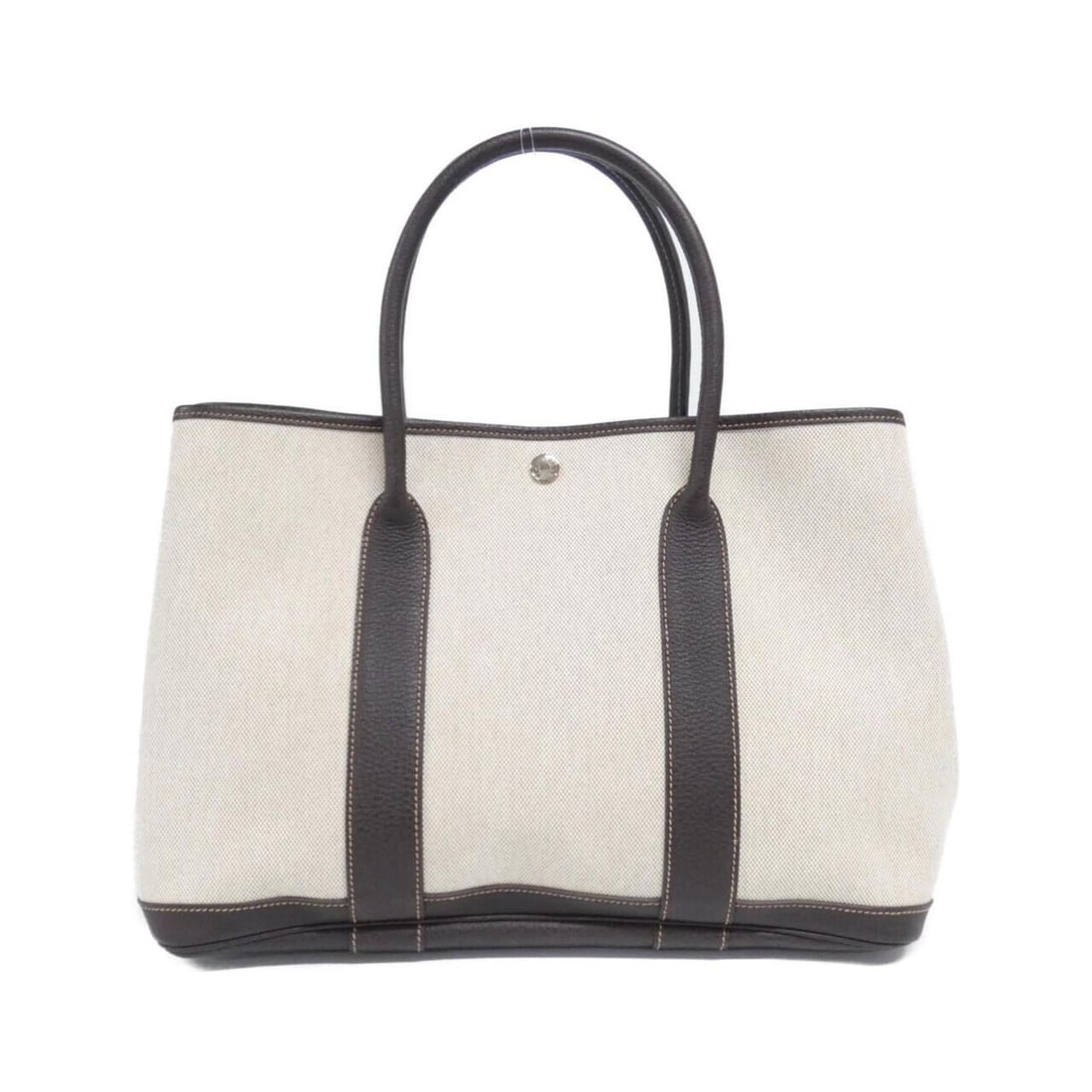 Hermes Garden Party 36cm 200151M Handbag: --- Catalog ---Category: SizeSize (HxWxD): 25.5cm x 36cm x 16.5cm / 10.03'' x 14.17'' x 6.49''Category: DesignType: HandbagColor: BrownGender: WomenMaterial: Toile H , Buffle skipper leather Hardware