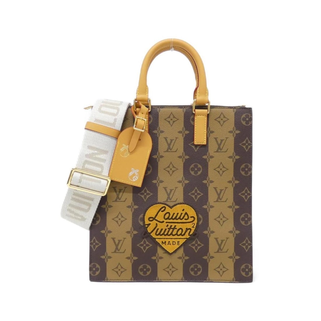 Louis Vuitton Monogram Stripe (LV Squared) Sac Plat Messenger Bag M45969 Handbag: --- Catalog ---Category: SizeSize (HxWxD): 28cm x 26cm x 6cm / 11.02'' x 10.23'' x 2.36''Category: DesignType: HandbagColor: BrownGender: WomenMaterial: Coated canvas Category: GeneralMPN: M45969Brand