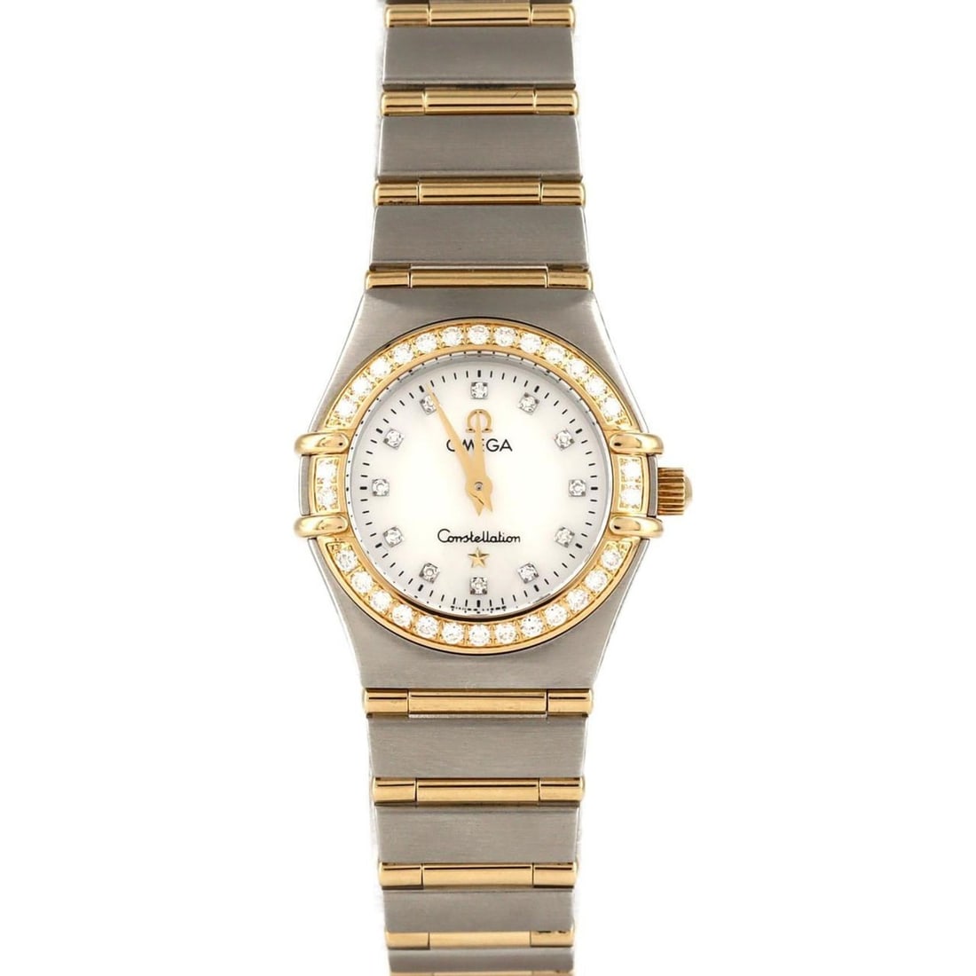 Omega Constellation Mini Two-tone D-12P 1267.75 SSxYG Quartz Watch: --- Catalog ---Category: SizeWrist Size: 17.5cm / 6.88''Case Diameter: 22.5mm / 0.89''Category: DesignType: WristwatchGender: WomenColor (Dial): WhiteMaterial (Band): Stainless steel, Yellow goldMater
