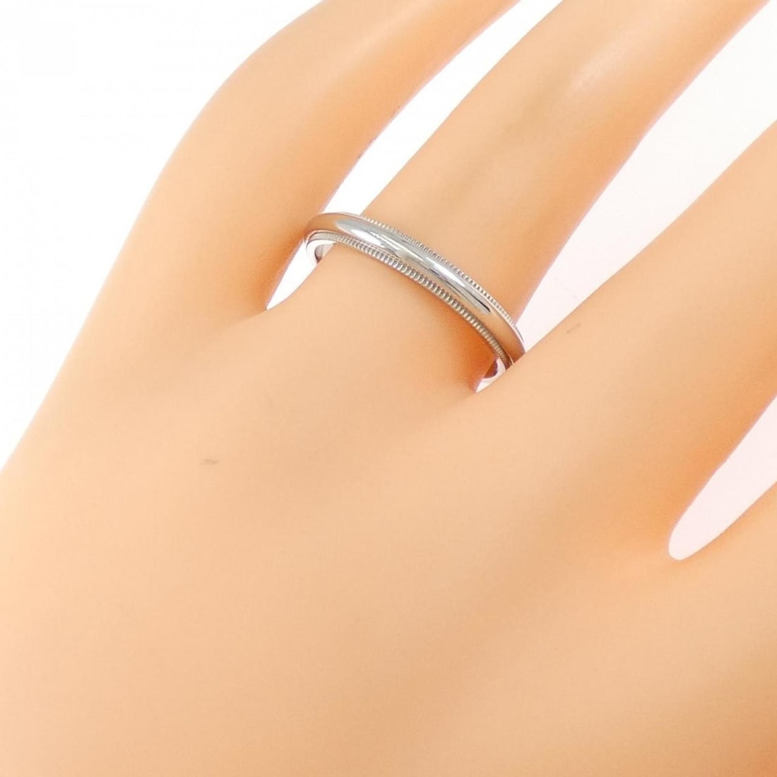 Tiffany Milgrain Ring - 4