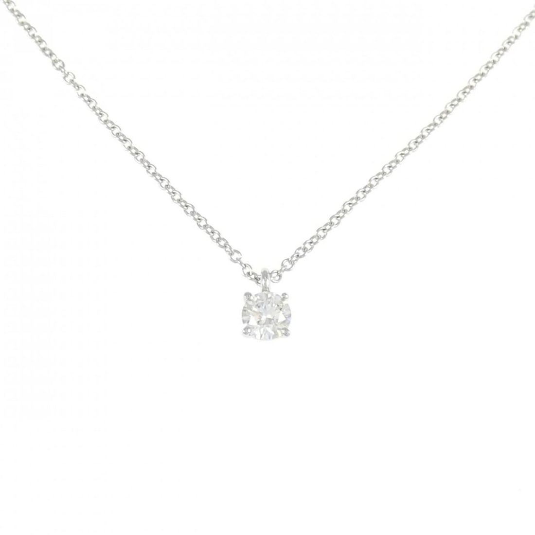Tiffany Solitaire Necklace 0.22CT H VS1 3EXT: --- Catalog ---Category: SizePendant Size: 6.2mm x 3.7mm / 0.24'' x 0.14''Neck Circumference: 40 cm / 15.74''Category: DesignColor: PlatinumStone: DiamondGender: WomenClarity: VS1Material: Platinum