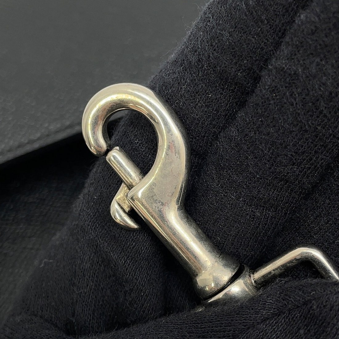 Chanel Ultra Collection Medium Ring - 15