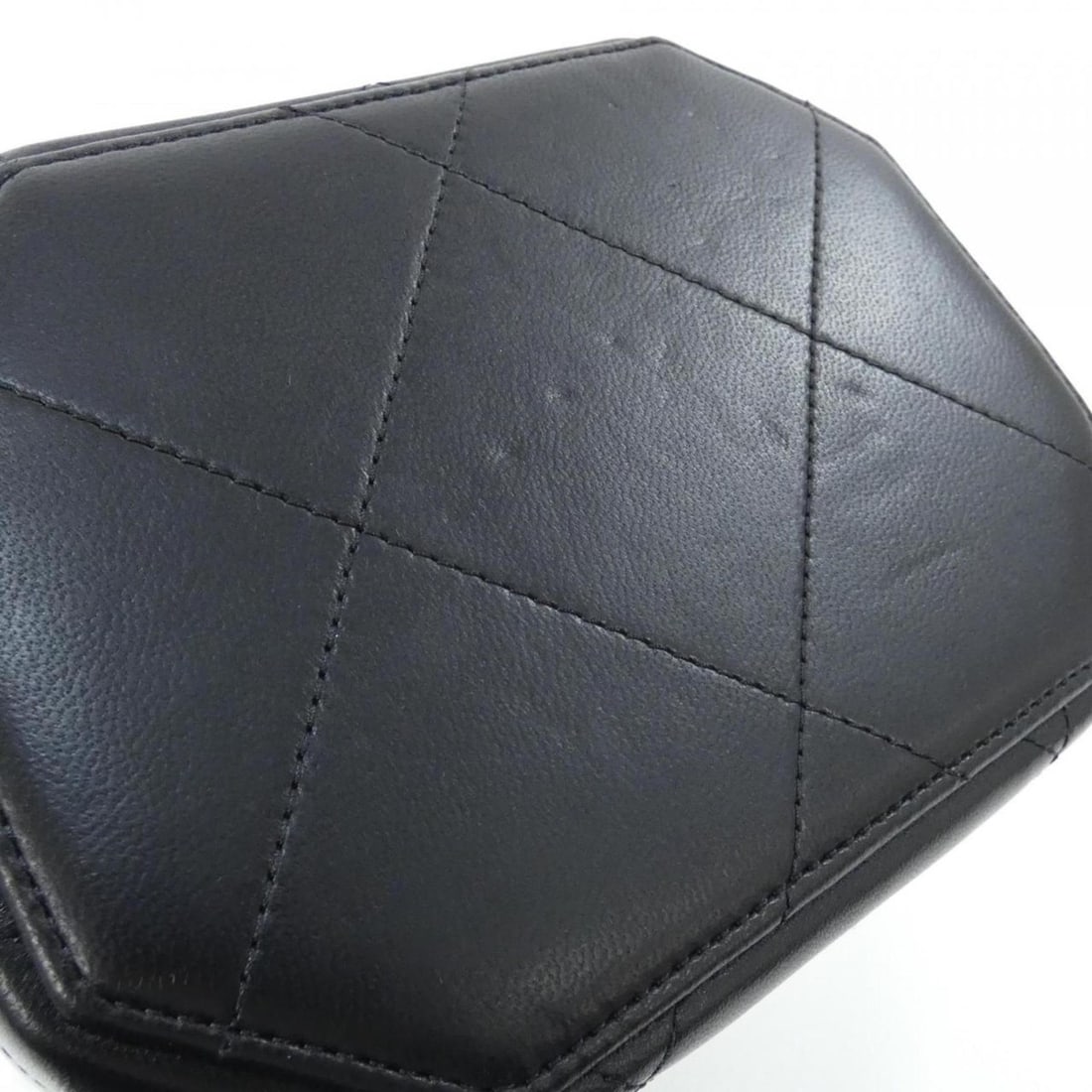 Chanel AS2630 handbag - 4