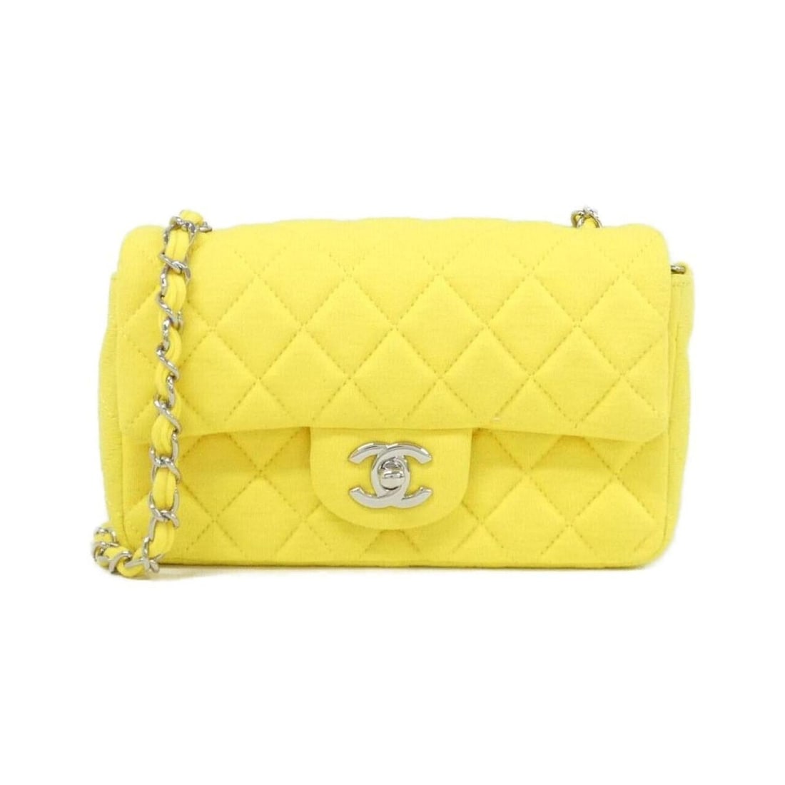 Chanel 69900 Shoulder Bag: --- Catalog ---Category: SizeWeight: 370g / 13.05oz.Size (HxWxD): 12cm x 19cm x 6.5cm / 4.72'' x 7.48'' x 2.55''Strap Length: 111cm / 43.7''Category: DesignType: Shoulder bagColor: YellowGender:
