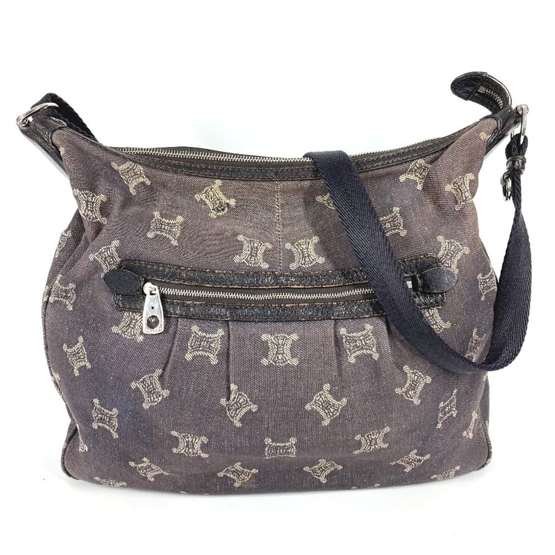 CELINE Macadam Logo Shoulder Bag in Navy Blue with Denim and Leather: --- Catalog ---Category: SizeSize (HxWxD): 30.5cm x 34cm x 12cm / 12'' x 13.38'' x 4.72''Category: DesignType: Shoulder bagColor: NavyGender: Men,WomenMaterial: Denim , Leather Category: