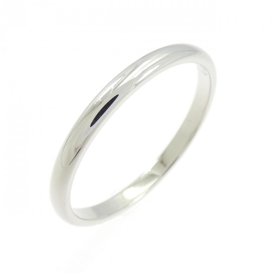 Cartier Wedding Ring: --- Catalog ---Category: SizeUS Size: 7.5Brand Size: 55Category: DesignType: Band ringGender: WomenMaterial: Platinum 950Category: GeneralMPN: CRB4078000Brand: Cartier--- Item List ---Section: