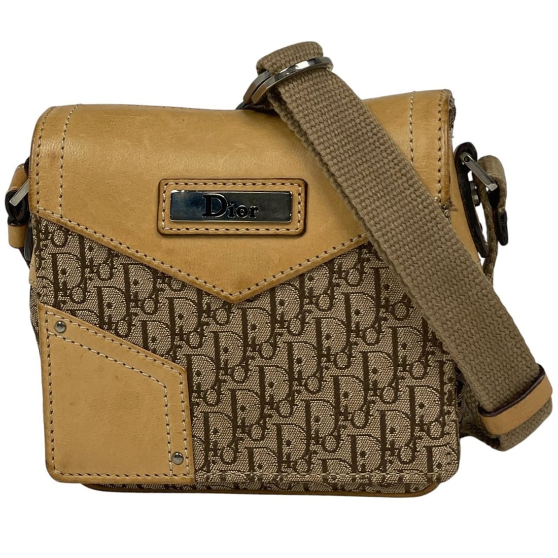 Christian Dior Trotter Print Shoulder Bag, Logo Canvas, Brown, Women's: --- Catalog ---Category: SizeSize (HxWxD): 13cm x 12cm x 4cm / 5.11'' x 4.72'' x 1.57''Category: DesignType: Shoulder bagColor: BrownGender: WomenMaterial: Canvas , Leather Category: GeneralBrand: