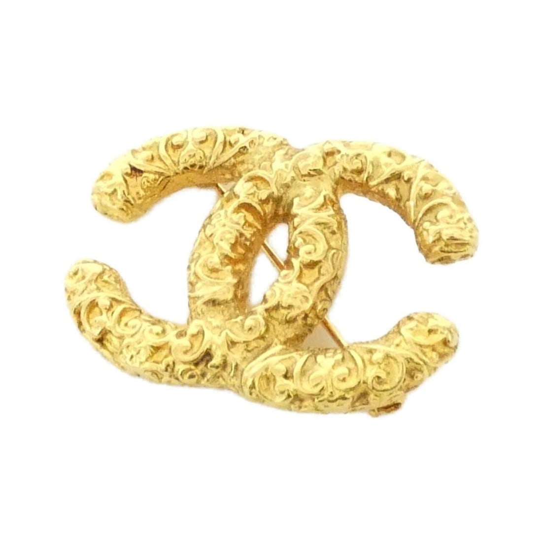Chanel brooch: --- Catalog ---Category: SizeSize (HxWxD): 3cm x 4.3cm / 1.18'' x 1.69''Category: DesignType: BroochColor: GoldGender: WomenCategory: GeneralBrand: Chanel--- Item List ---Section: ConditionRanking: Ra