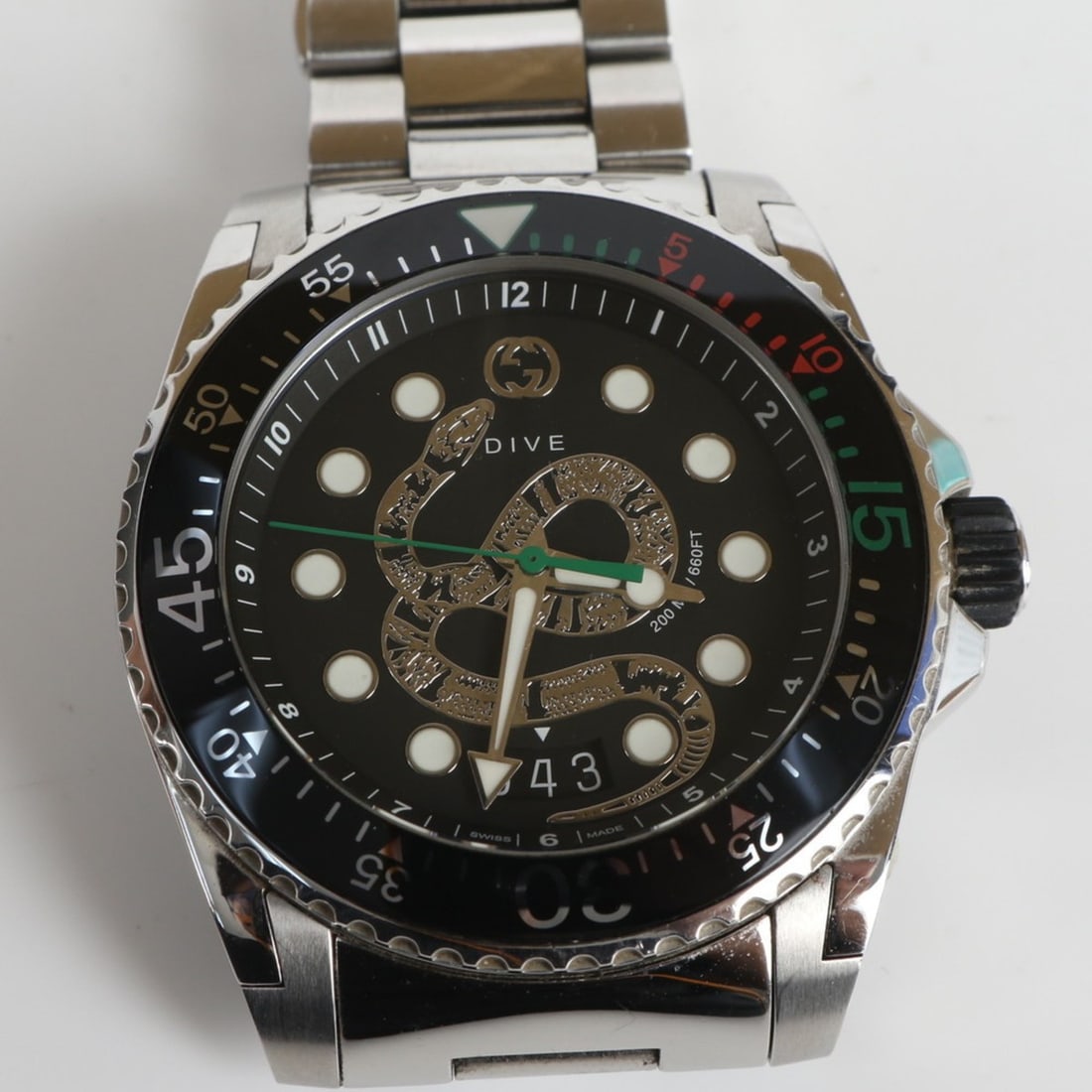 Gucci Dive Snake Date Quartz Watch, 136.2mm, Men's: --- Catalog ---Category: SizeWrist Size: 22cm / 8.66''Case Diameter: 45mm / 1.77''Category: DesignType: WristwatchGender: MenColor (Dial): BlackCategory: GeneralBrand: GucciCategory: MovementMovement: