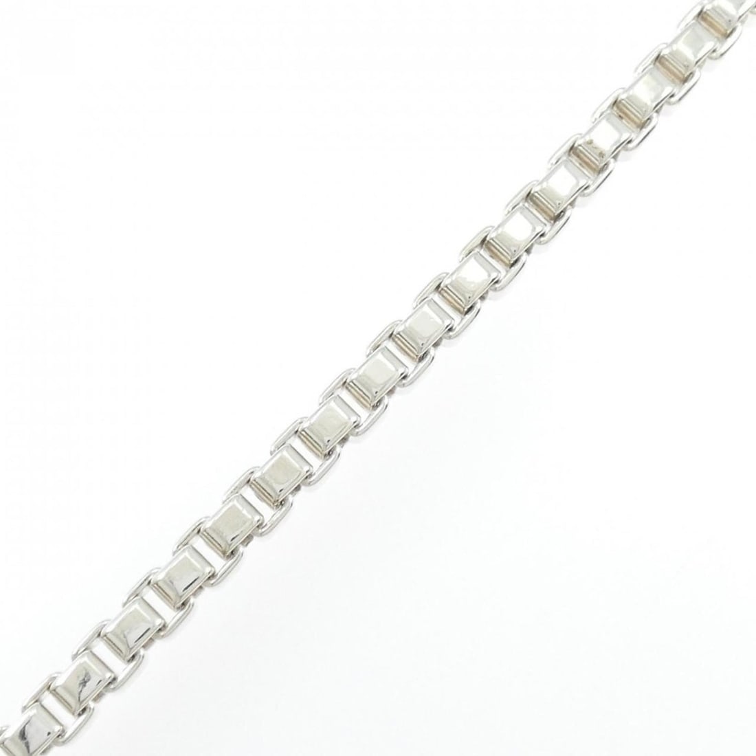 Tiffany Venetian Bracelet: --- Catalog ---Category: SizeLength: 19cm / 7.48''Category: DesignType: Charm braceletGender: WomenMaterial: Silver 925Category: GeneralBrand: Tiffany--- Item List ---Section: ConditionRanking: Rank A