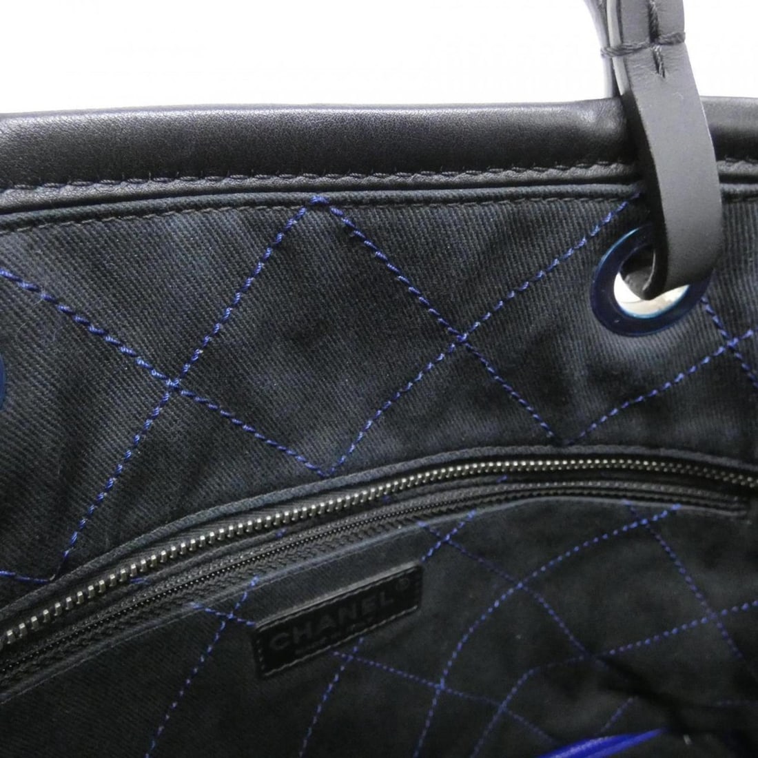 Chanel 92211 handbag - 7