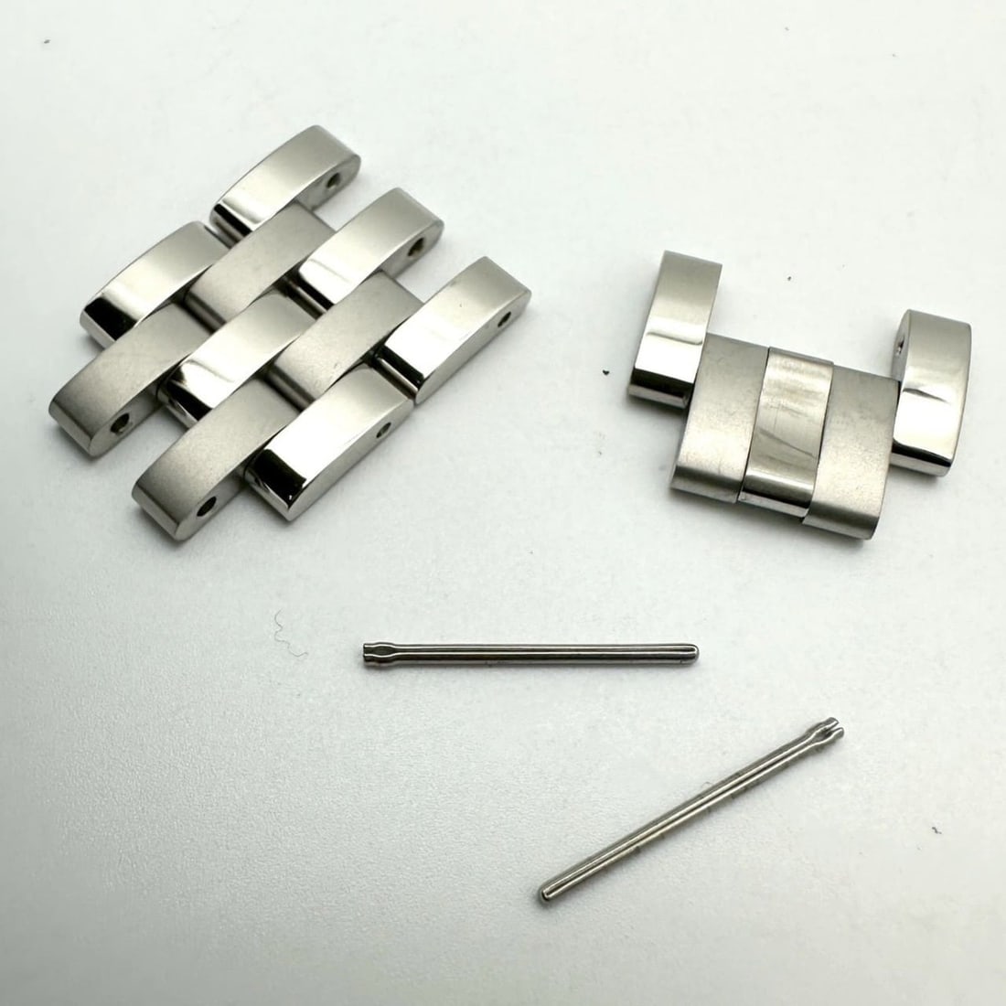 Louis Vuitton Monogram Eclipse Multicle M82603 Key Case - 10