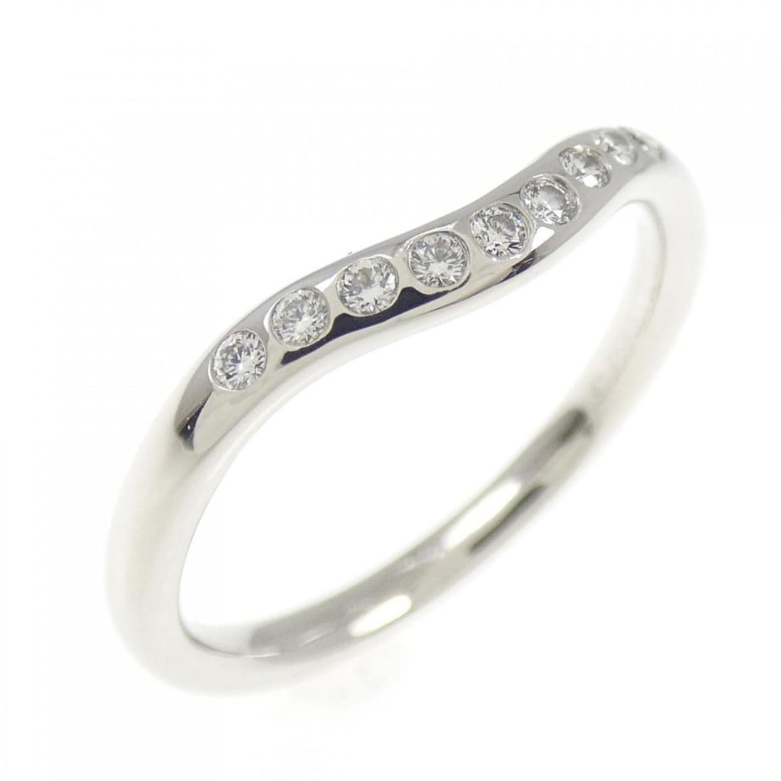 Tiffany Curved 9P Ring: --- Catalog ---Category: SizeJP Size: 7.0US Size: 4Category: DesignType: Band ringStone: DiamondGender: WomenMaterial: Platinum 950Category: GeneralMPN: 60016941Brand: Tiffany--- Item List ---Section: