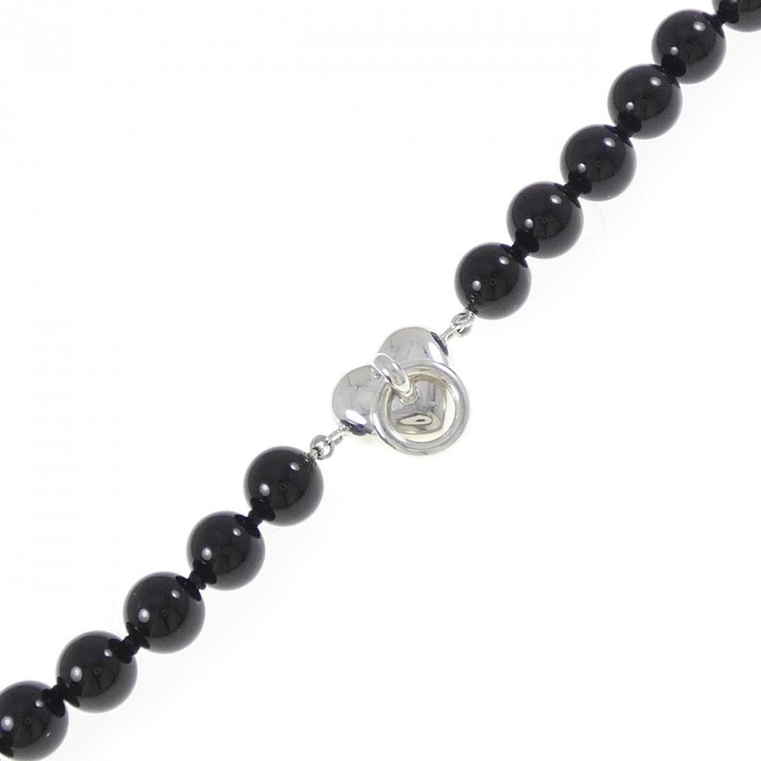 Tiffany Onyx Bracelet: --- Catalog ---Category: SizeLength: 19.5cm / 7.67''Category: DesignType: Charm braceletStone: OnyxGender: WomenMaterial: Silver 925Category: GeneralBrand: Tiffany--- Item List ---Section: