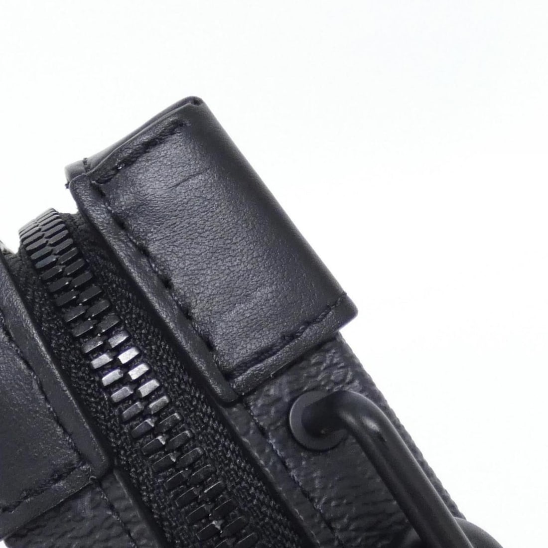 Louis Vuitton Monogram Eclipse Soft Trunk Wallet M69838 Shoulder Bag - 3