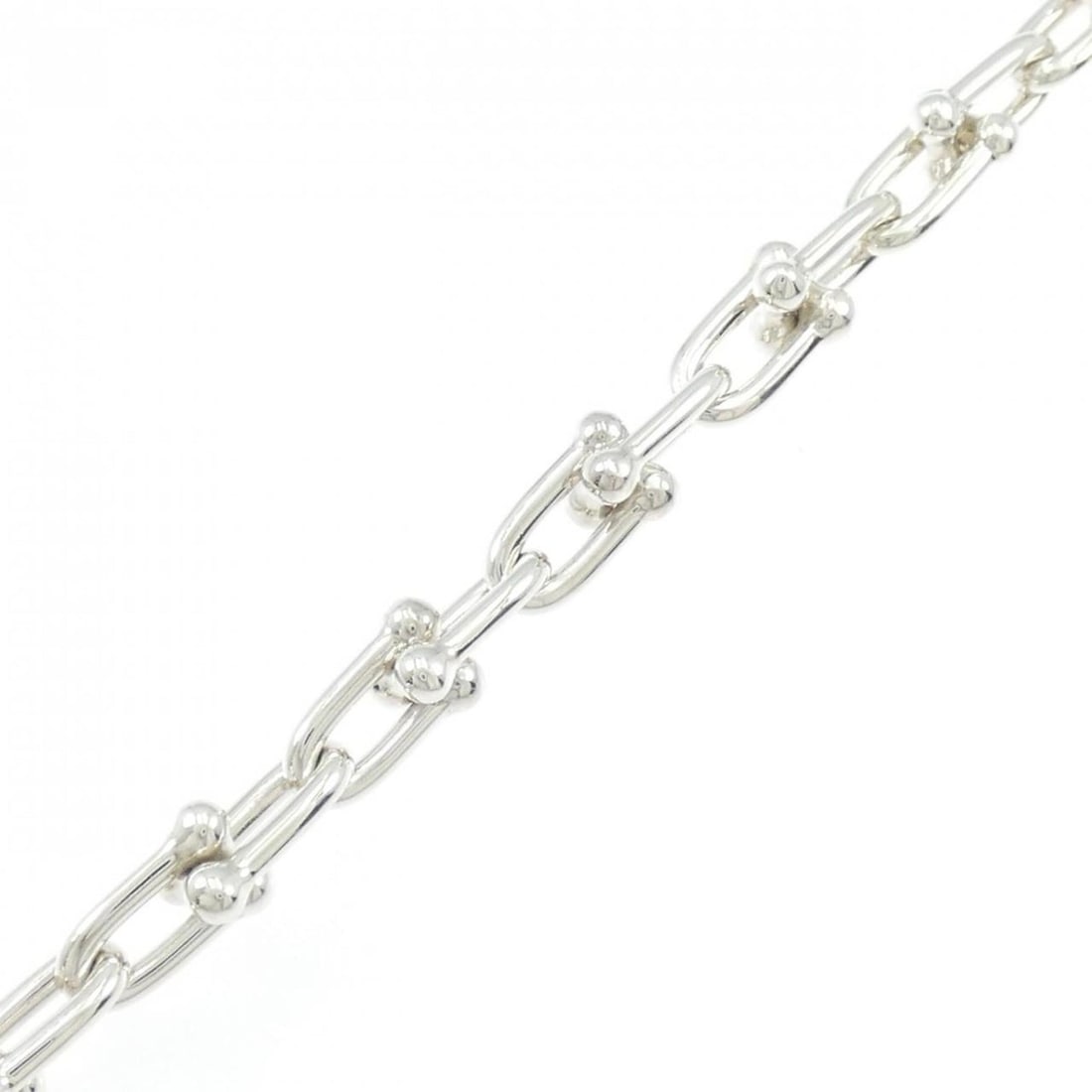 Tiffany HardWear small link bracelet: --- Catalog ---Category: SizeLength: 19.5cm / 7.67''Category: DesignType: Link braceletGender: WomenMaterial: Silver 925Category: GeneralBrand: Tiffany--- Item List ---Section: ConditionRanking: Rank