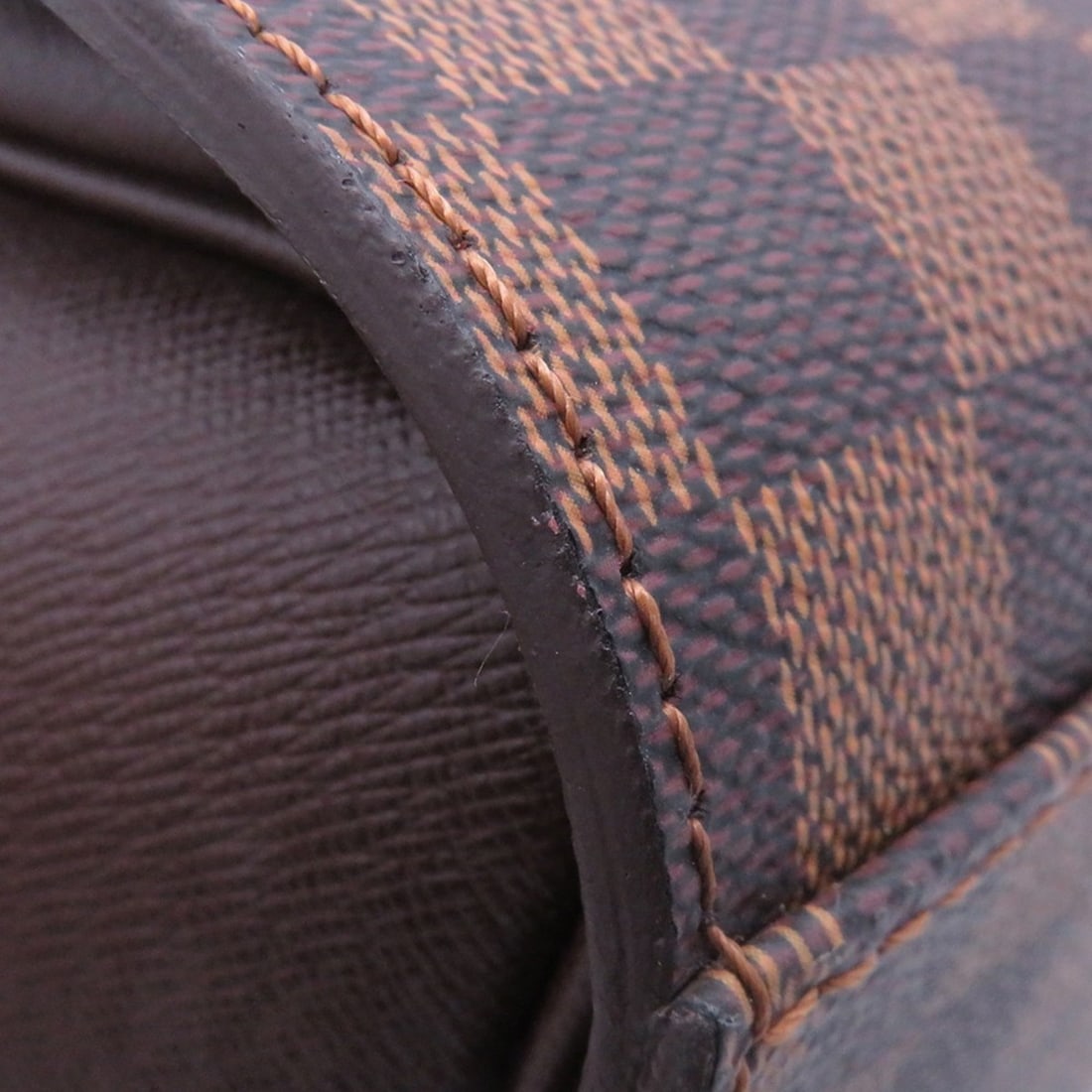 Cartier Trinity MM Ring - 12