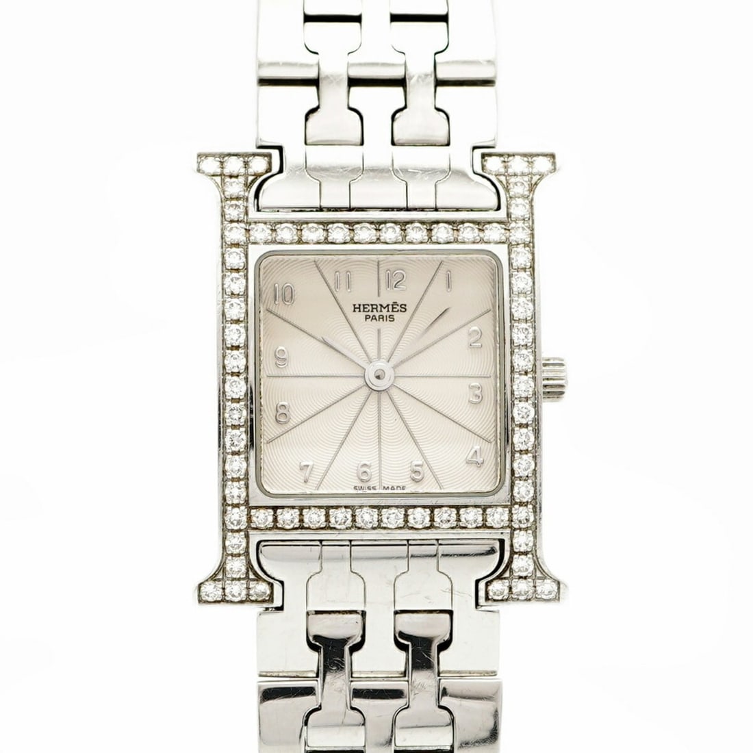 Hermès H Watch HH1.230 White Dial Women's: --- Catalog ---Category: SizeWrist Size: 15cm / 5.9''Case Diameter: 24.5mm / 0.96''Category: DesignType: WristwatchGender: WomenColor (Dial): WhiteMaterial (Band): Stainless steelCategory: GeneralMPN: