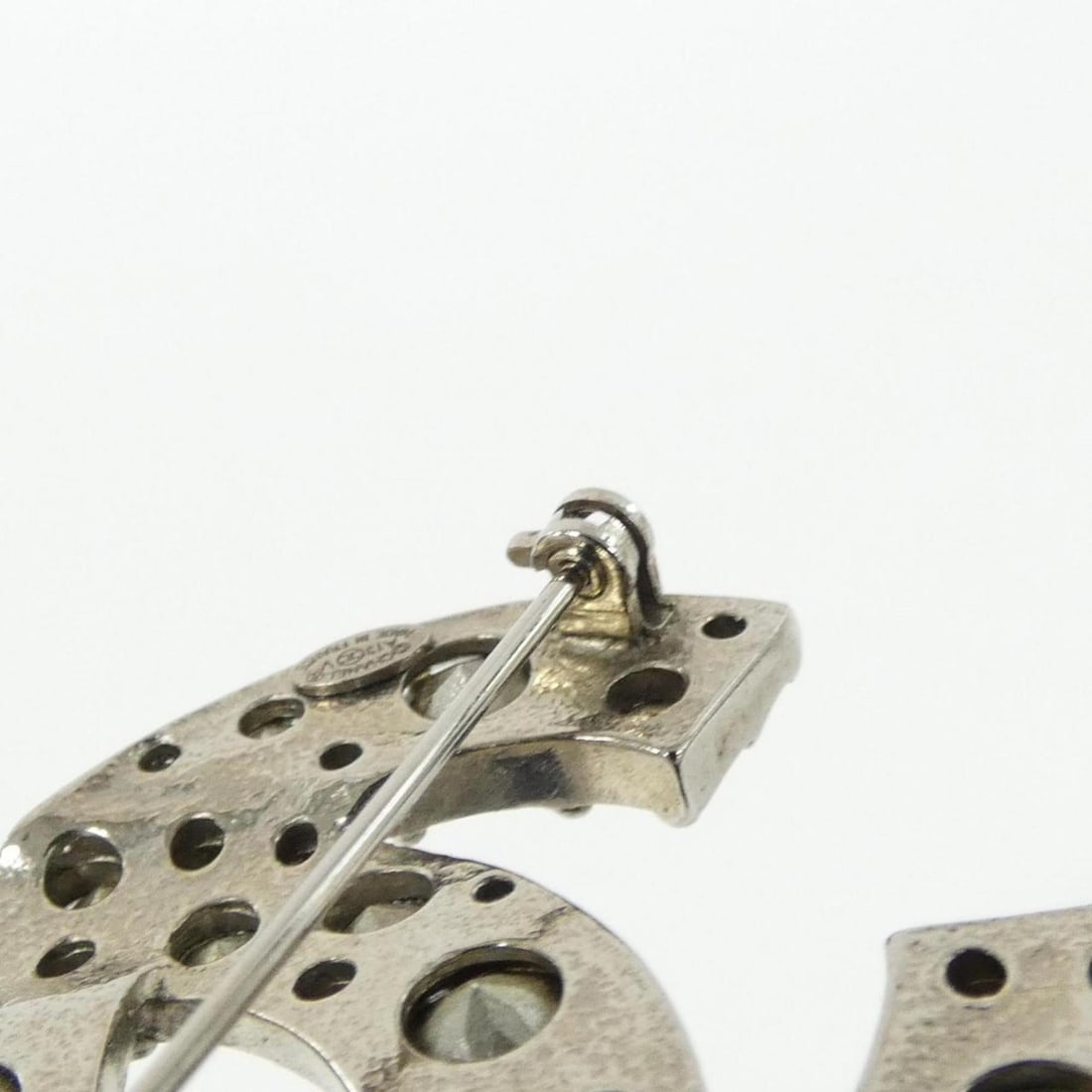 Chanel 22654 Brooch - 3