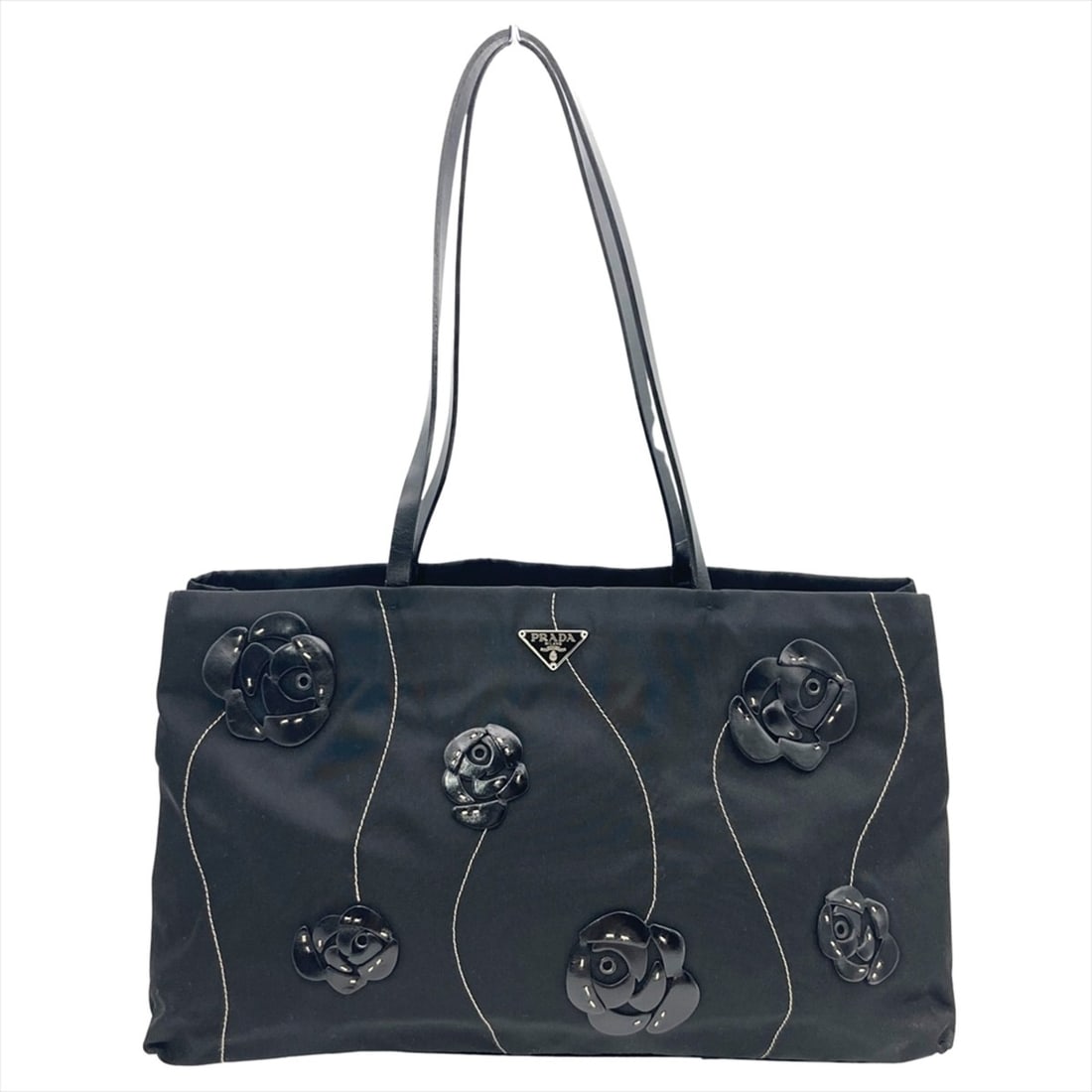 Prada TESSUTO FIORI Rose Motif Tote Bag in Nylon, Black, B11032: --- Catalog ---Category: SizeSize (HxWxD): 22cm x 36cm x 8.5cm / 8.66'' x 14.17'' x 3.34''Category: DesignType: Tote bagColor: BlackGender: WomenMaterial: Nylon Category: GeneralMPN: B11032Brand: Prad