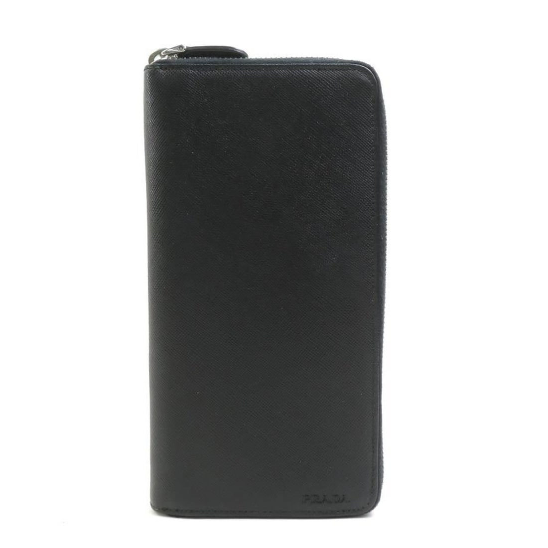 Prada PRADA round long wallet in black leather for men, 56513a: --- Catalog ---Category: SizeSize (HxWxD): 20cm x 10cm x 1.5cm / 7.87'' x 3.93'' x 0.59''Category: DesignType: Long wallet (bi-fold)Color: BlackGender: MenMaterial: Leather Category: GeneralBrand: Pra