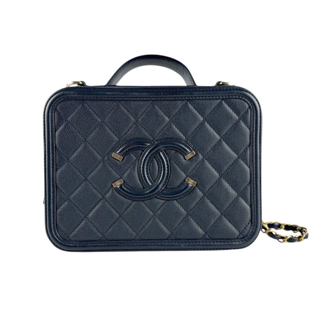 CHANEL CC Figley Leather Shoulder Bag, Navy, Women's, z8451: --- Catalog ---Category: SizeSize (HxWxD): 16cm x 20cm x 8cm / 6.29'' x 7.87'' x 3.14''Category: DesignType: Shoulder bagColor: NavyGender: WomenMaterial: Leather Category: GeneralBrand: ChanelCountry