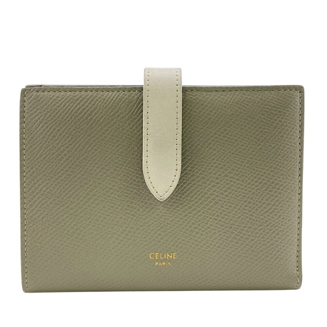 CELINE Medium Strap Wallet, Two-Tone Bifold Green, Women's: --- Catalog ---Category: SizeSize (HxWxD): 10cm x 14cm x 2cm / 3.93'' x 5.51'' x 0.78''Category: DesignType: Wallet (bi-fold)Color: GreenGender: WomenMaterial: Leather Category: GeneralBrand: Celine--