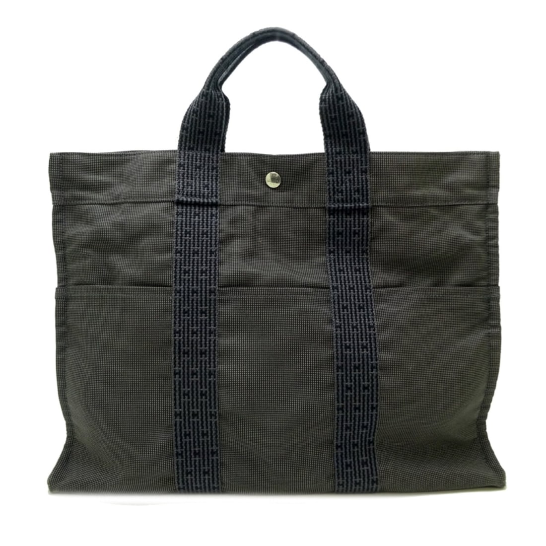 Hermes Hermès Air Line Tote MM Women's Handbag Canvas Gray: --- Catalog ---Category: SizeSize (HxWxD): 32cm x 42cm x 11cm / 12.59'' x 16.53'' x 4.33''Category: DesignType: HandbagColor: GrayGender: WomenMaterial: Canvas , Polyester Category: GeneralBrand: Herm