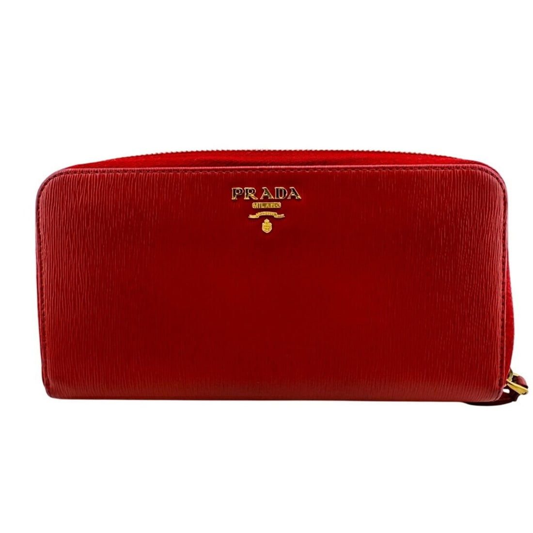 PRADA 1ML506 Round Vitello Move Long Wallet, Red, Women's: --- Catalog ---Category: SizeSize (HxWxD): 10.5cm x 20cm x 2.5cm / 4.13'' x 7.87'' x 0.98''Category: DesignType: Long wallet (bi-fold)Color: Gold, Red colorGender: WomenMaterial: Leather Category: Gen