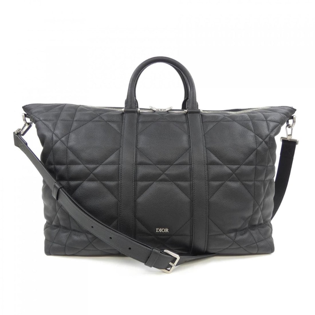 Christian Dior Dior DIOR WEEKENDER 40 Weekender Maxi Cannage Handbag: --- Catalog ---Category: SizeSize (HxWxD): 34cm x 56cm x 21.5cm / 13.38'' x 22.04'' x 8.46''Category: DesignType: Handbag, Weekend bagColor: BlackGender: MenMaterial: Leather Category: GeneralBrand: